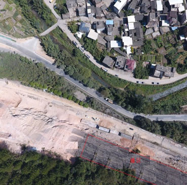 廈蓉高速公路龍巖東聯(lián)絡線（龍巖高速公路東環(huán)線）緊鄰居民集中區(qū)控爆工程